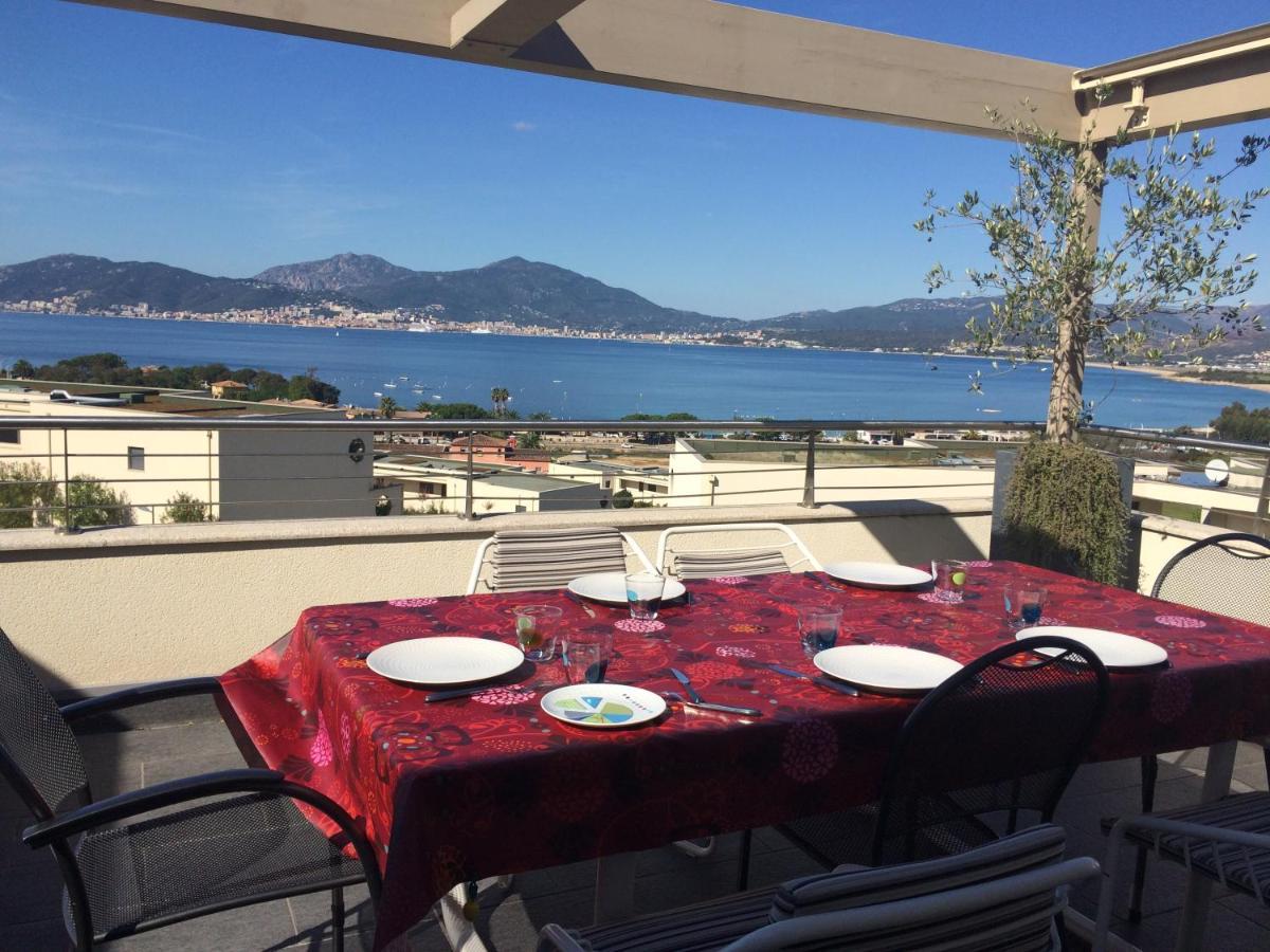 Apartamento Vue Magnifique Sur Baie Ajaccio Porticcio  Exterior foto